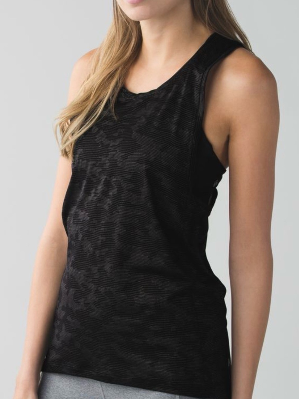 Lululemon Run For Days Tank 8